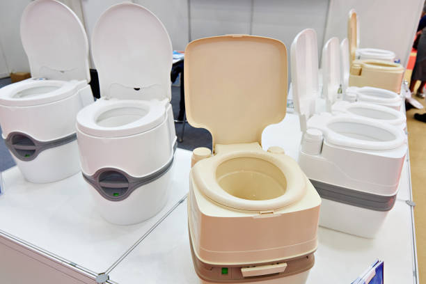 Best Portable Restroom Servicing (Cleaning and Restocking)  in Johnstown, CO